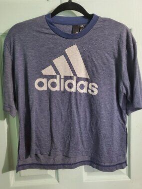 adidas sz S cropped tee